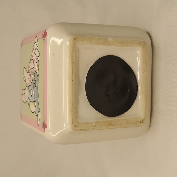 Easter 1990 Vintage Bank Daisy Kingdom Ceramic Rabbits Bank Bunnies Piggy Bank - Picture 5 of 5